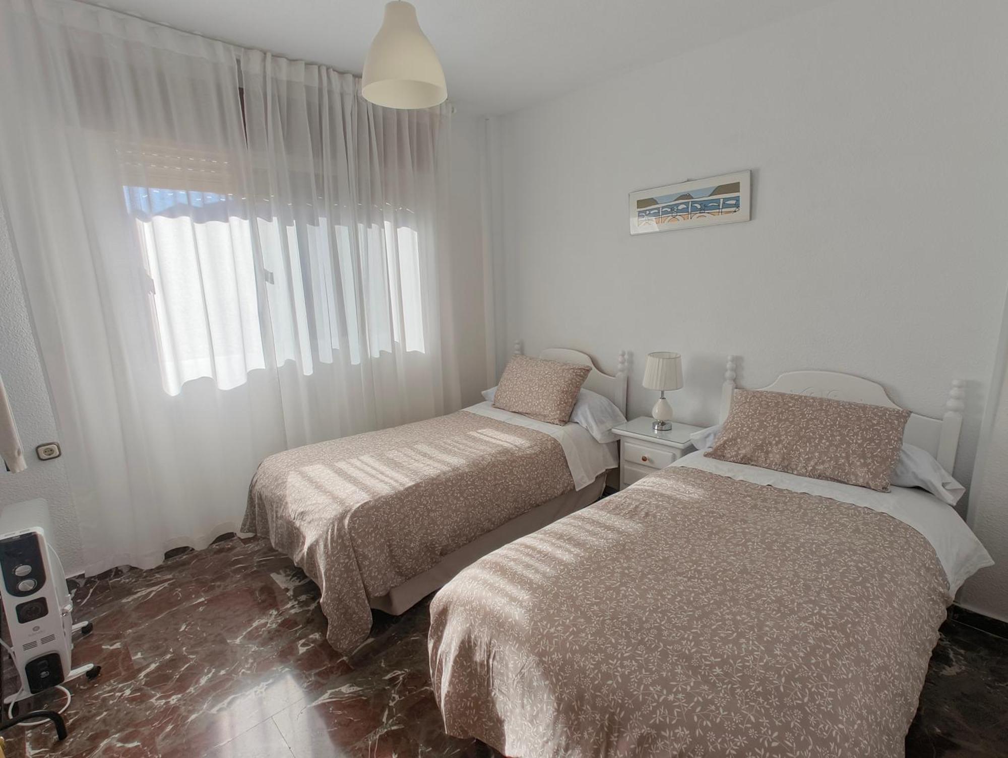 Amplio Apartamento Familiar De 3 Dormitorios En La Zubia Granada A Un Paso De La Alhambra Y Sierra Nevada Extérieur photo